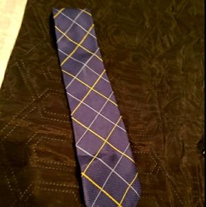Tommy Hilfiger Necktie- Blue & Yellow Design.